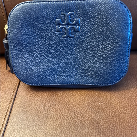 Tory Burch, navy blue pebbled leather belt bag with tassel accent - Picture 2 of 10